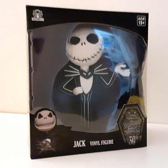 Jack Skellington Vinyl Figure - Black and White - Picture 2 of 5